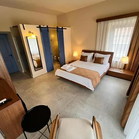 Ramiz Alacati Çeşme